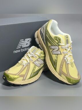New Balance 1906R U1906RND Yellow Green Silver Beige Sneaker Mens 10.5 Womens 12